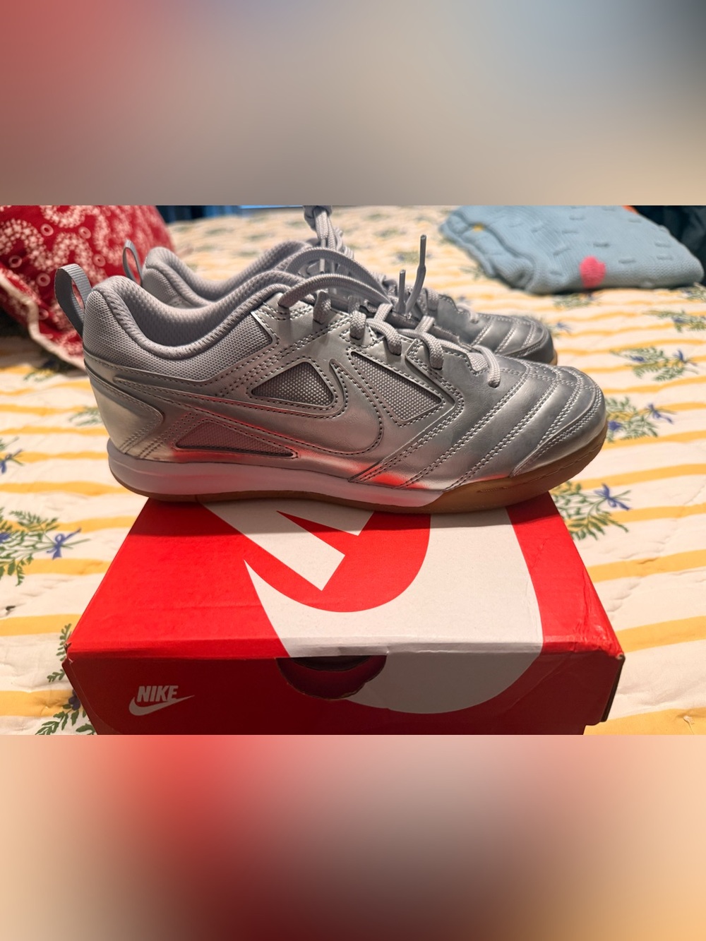 Nike Gato LV8 GS Metallic Silver Gum Sneakers 6Y Women’s 7.5 EUC w/ Box